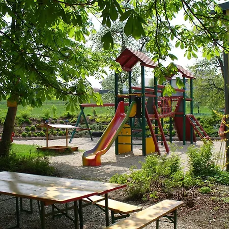 Fruhstorfer Inn *